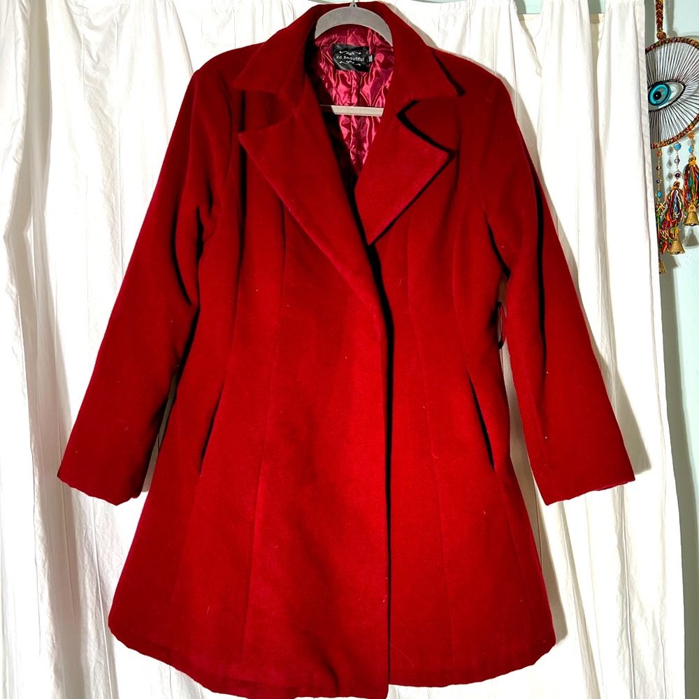 KD Beautiful wool coat. Red
